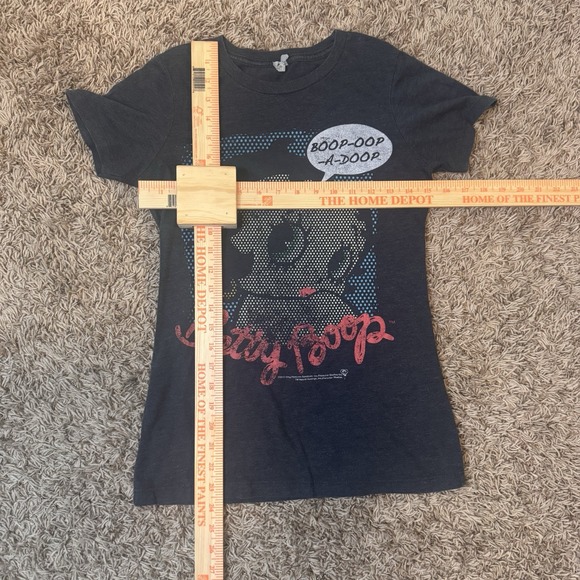 Betty Boop T-shirt Rare Graphic Print From 2102 Comic Style Women's Size Small - Picture 6 of 7
